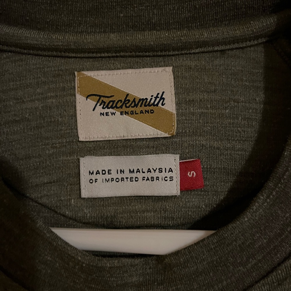 Tracksmith downeaster EYC women’s small - Picture 3 of 4